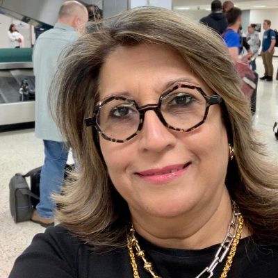 Bea Das, Kent