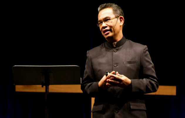 Bishop Ef