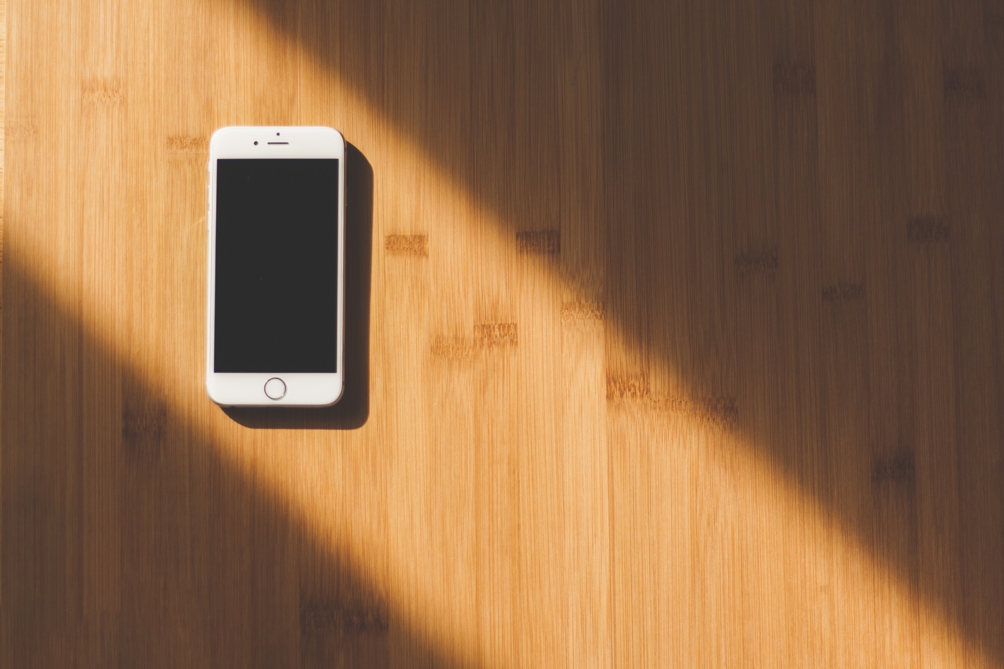 Iphone Mobile Mobile Phone 48605
